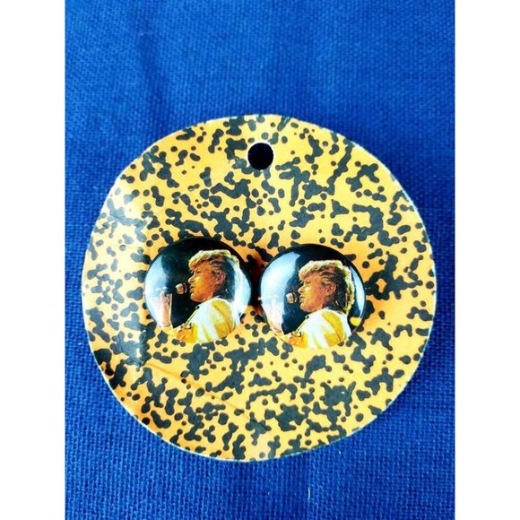 David Bowie Earrings Vintage Singing Modern Love Picture 1980s Pierced Post Stud - Picture 2 of 4